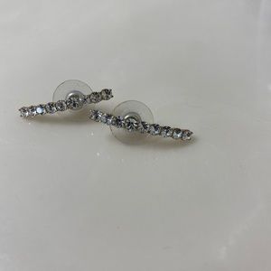 Gold Ear Crawler Earring